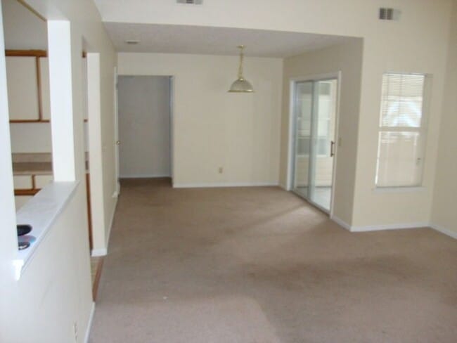 930 Piercefield Dr in Richmond Hill, GA - Building Photo - Building Photo