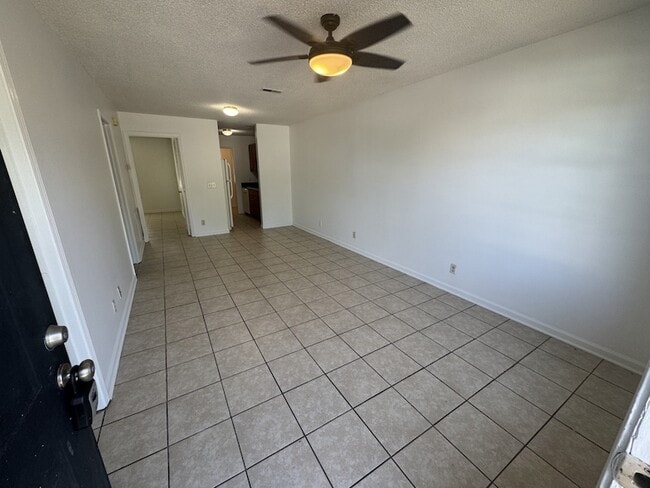 107 Pickle St in Shelbyville, TN - Building Photo - Building Photo