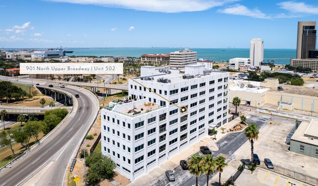 901 N Upper Broadway in Corpus Christi, TX - Building Photo - Building Photo