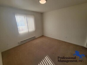 3825 Avenue B in Billings, MT - Building Photo - Building Photo