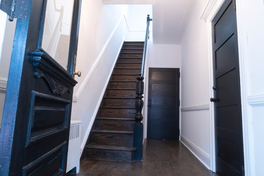 106 Beadel St, Unit Apt 2 in Brooklyn, NY - Building Photo