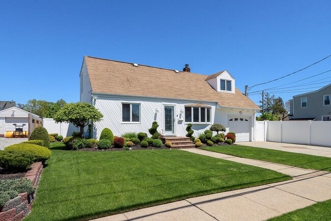property at 223 Chestnut Ave