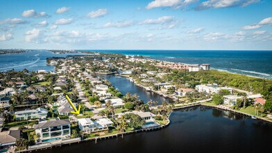 2 Inlet Cay Dr in Boynton Beach, FL - Building Photo - Building Photo