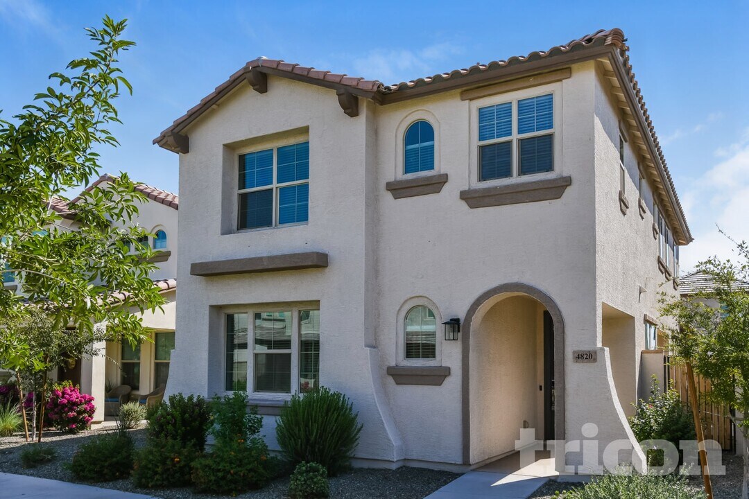 4820 S Mole in Mesa, AZ - Building Photo