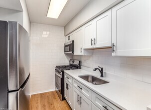 11036 Kilpatrick Ave in Oak Lawn, IL - Building Photo - Building Photo