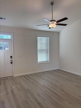 372 Acorn St in Sumter, SC - Building Photo - Building Photo