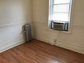 1576 Commonwealth Ave in Boston, MA - Building Photo - Building Photo