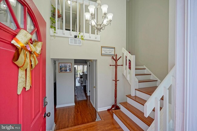 25 Viburnum Ln in Mount Laurel, NJ - Foto de edificio - Building Photo
