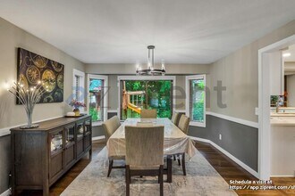 905 224th Ave NE in Sammamish, WA - Building Photo - Building Photo