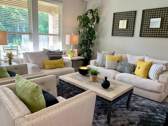 24207 Oakdale Hls in Spring, TX - Building Photo - Building Photo