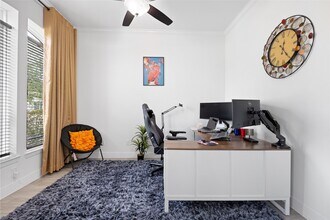 5006 Bent Tree Dr in Fulshear, TX - Building Photo - Building Photo