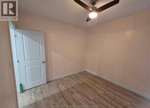 3284 Baby St in Windsor, ON - Building Photo - Building Photo