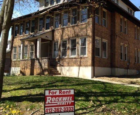 725 Washington Ave in Oakmont, PA - Foto de edificio