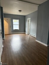 1301 S 2nd St in Plainfield, NJ - Foto de edificio - Building Photo