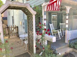 71 Mt Hermon Way in Ocean Grove, NJ - Building Photo - Building Photo