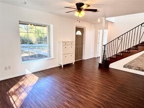 921 Bradleys Bend in Tool, TX - Building Photo - Building Photo