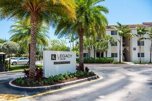 Legacy at Davie in Davie, FL - Building Photo