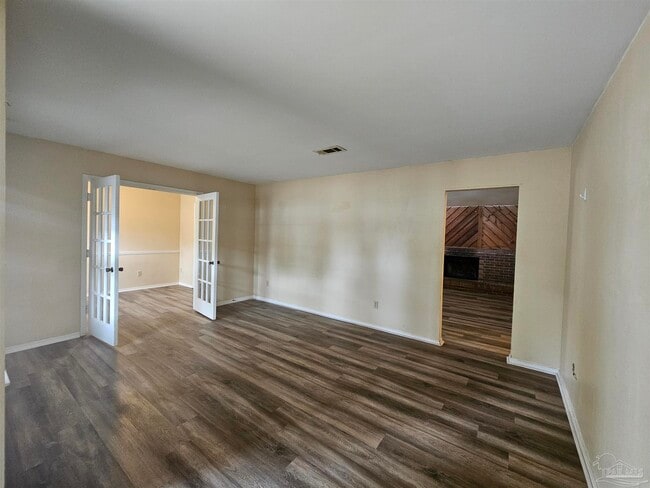 4417 Eastpointe Dr in Pensacola, FL - Building Photo - Building Photo