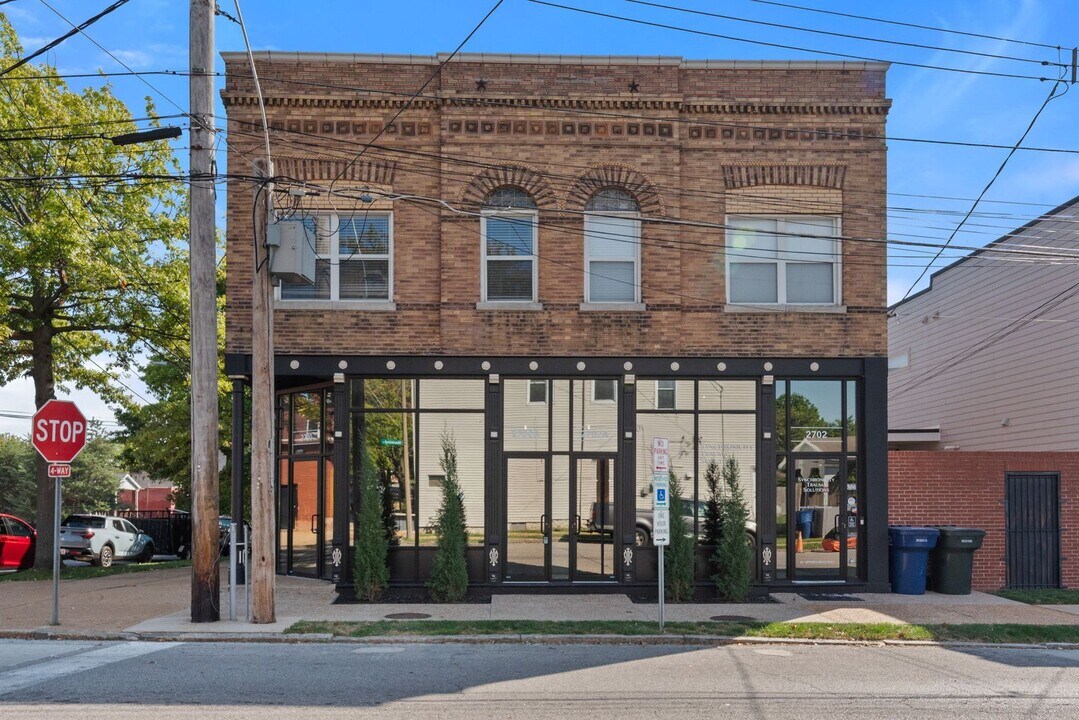 2700-2702-2702 Macklind Ave in St. Louis, MO - Foto de edificio
