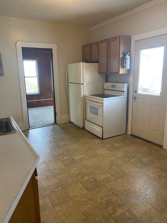 16 S 19th Ave E, Unit 3 in Duluth, MN - Building Photo - Building Photo