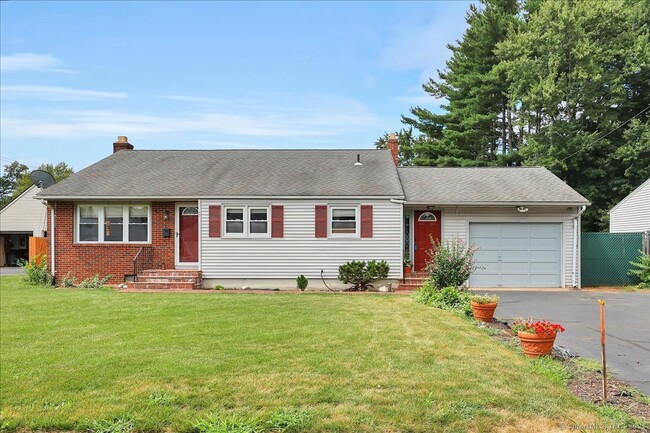 47 Nancy Dr in East Hartford, CT - Foto de edificio - Building Photo