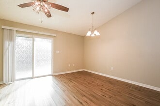 3544 Lake Eleanor Dr in Mount Dora, FL - Foto de edificio - Building Photo