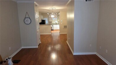 3675 Peachtree Rd NE in Atlanta, GA - Building Photo - Building Photo