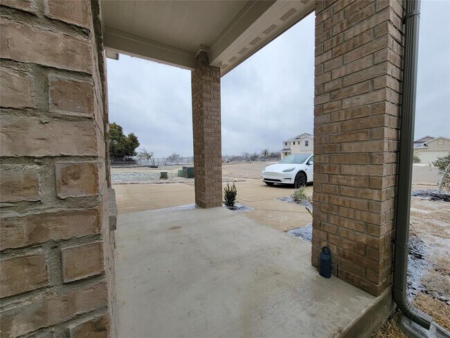 129 Neterland St in Georgetown, TX - Building Photo - Building Photo