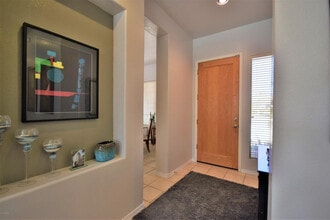 483 W Carob Dr in Chandler, AZ - Building Photo - Building Photo