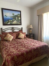 50700 Santa Rosa Plz in La Quinta, CA - Building Photo - Building Photo