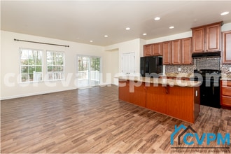 7622 Timbercross Ln in Glen Burnie, MD - Building Photo - Building Photo