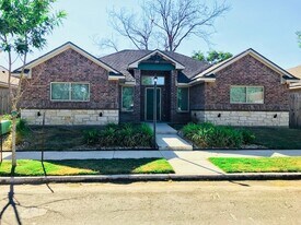 204 Church Ave in Waco, TX - Building Photo