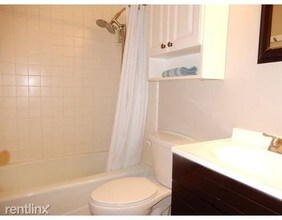 44 Grove St-Unit -Apt 3 in Boston, MA - Building Photo - Building Photo