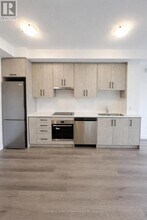 461 Green Rd in Hamilton, ON - Building Photo - Building Photo