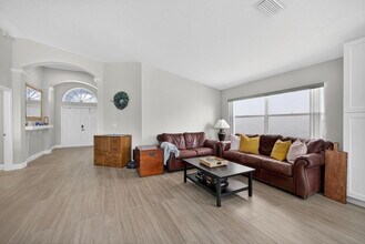 15155 Newquay Ct in Wellington, FL - Building Photo - Building Photo