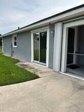 20110 Ralston St, Unit B in Orlando, FL - Foto de edificio - Building Photo