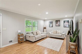 2932 Tree Top Rd in Dacula, GA - Building Photo - Building Photo