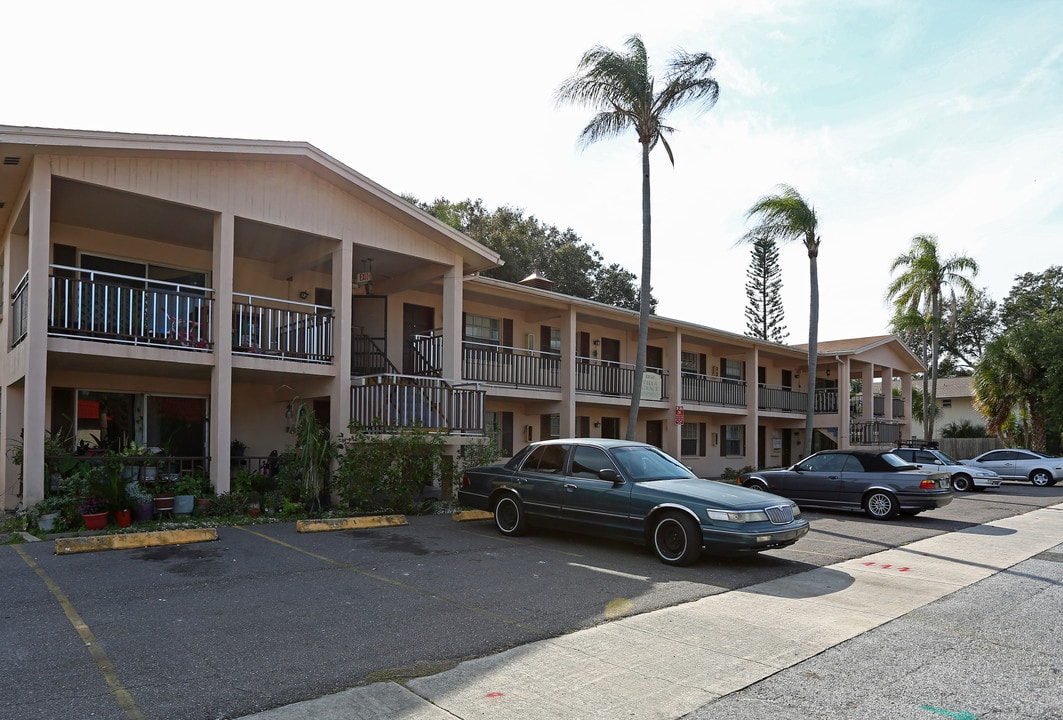 Villa Grace / Villa Marina in Clearwater, FL - Foto de edificio