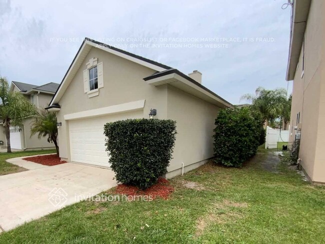 property at 3826 Westridge Dr