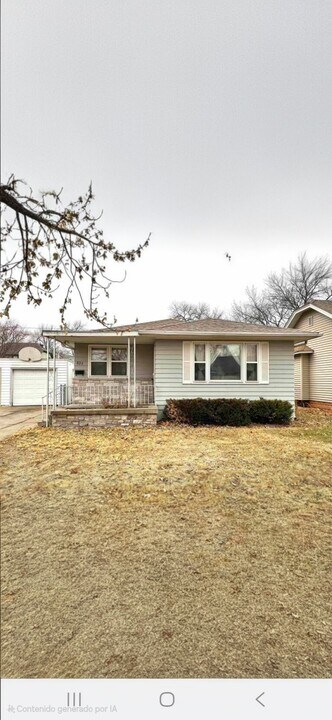 823 N K St in Fremont, NE - Building Photo