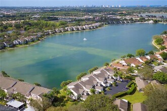 2864 Mizzen Way in Naples, FL - Foto de edificio - Building Photo