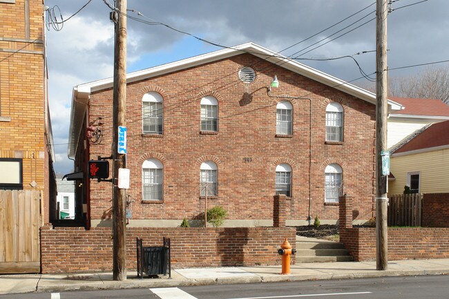 903 Barret Ave in Louisville, KY - Foto de edificio - Building Photo
