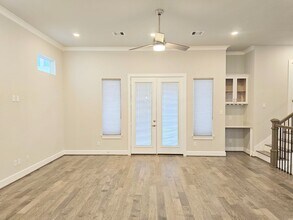 954 Fisher St in Houston, TX - Building Photo - Building Photo