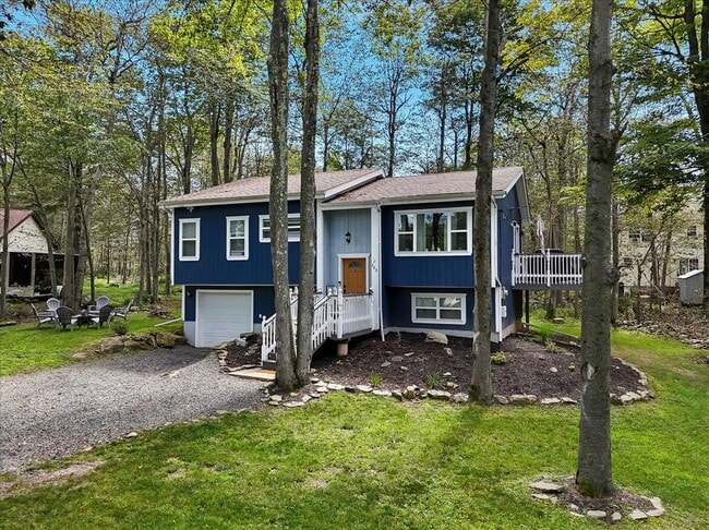 9326 Fairmount Way in Tobyhanna, PA - Building Photo - Building Photo