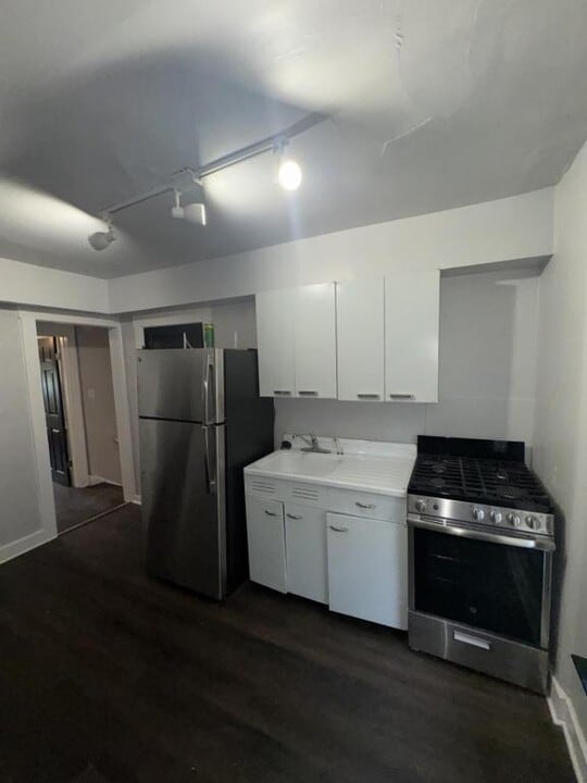 172 Kinsey Ave in Cincinnati, OH - Building Photo