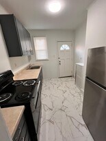 1119 Lafayette St, Unit 1119 Lafayette St #1 in Scranton, PA - Building Photo