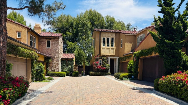 67 Shade Tree in Irvine, CA - Building Photo - Building Photo