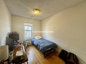 3 Warwick St, Unit 3 in Boston, MA - Building Photo - Building Photo