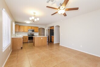12654 W Paradise Dr in El Mirage, AZ - Building Photo - Building Photo