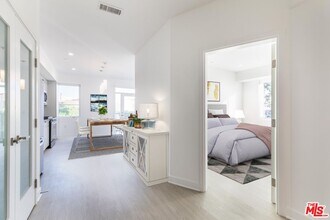 843 Wilcox Ave in Los Angeles, CA - Building Photo - Building Photo